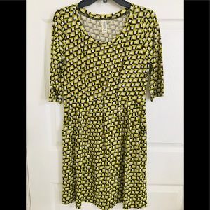 Soho Apparel 3/4 Sleeve Geometrical Detail Dress